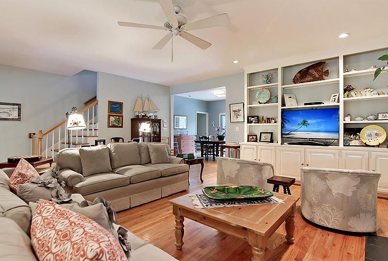 2262 Ion Avenue Photo 25