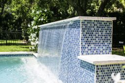 2262 Ion Avenue photo 4