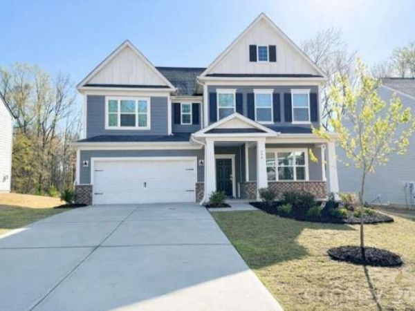 190 Tackle Box Drive , Troutman, NC 28166