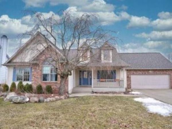219 Primrose Lane, Flushing, MI 48433
