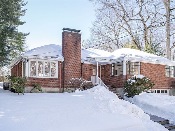 95 Beverly Road, Brookline, MA 02467