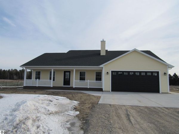 66 Lila Lane, Tawas City, MI 48763