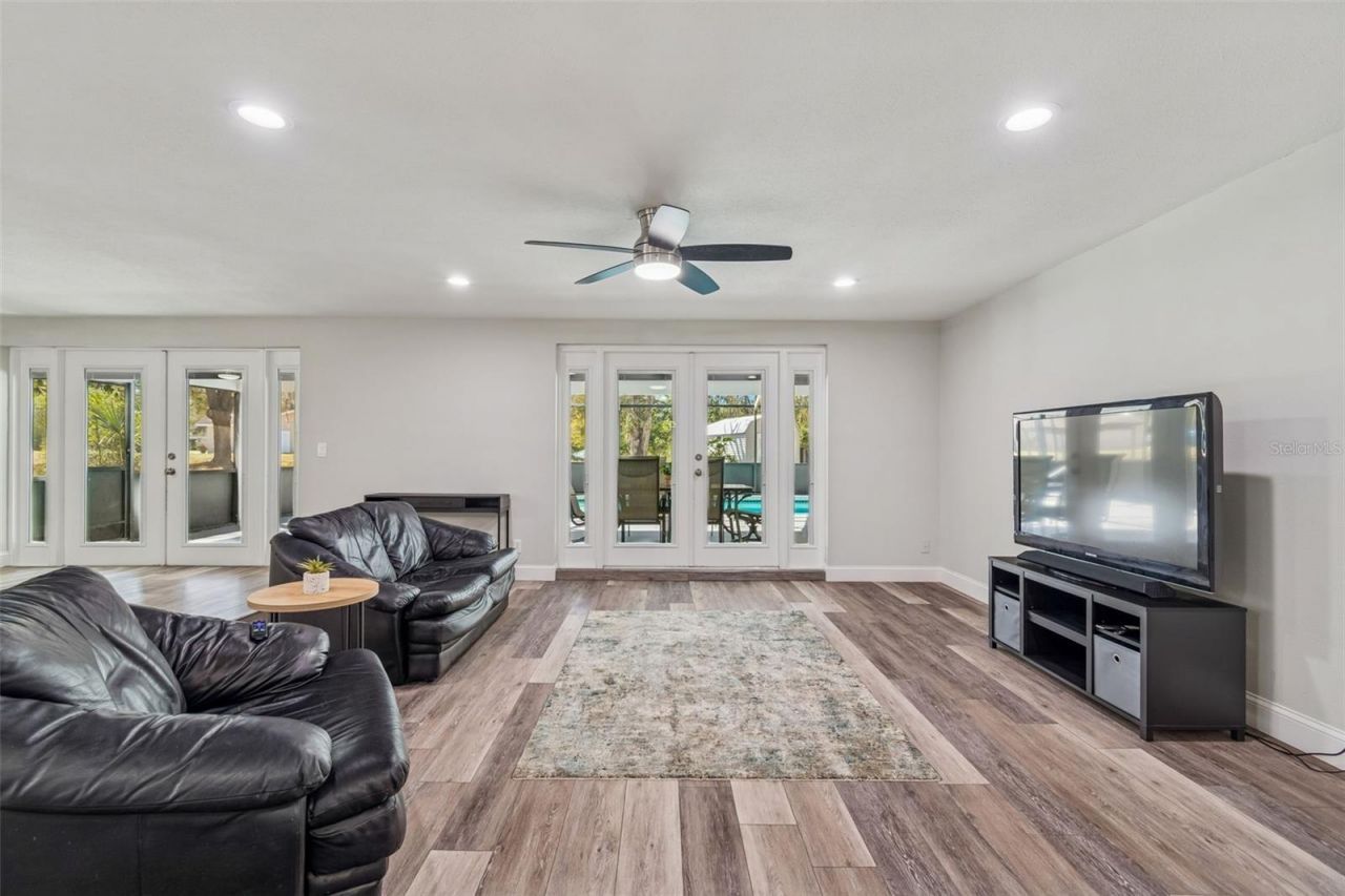 10909 Candy Lane, New Port Richey, FL 34654 Photo