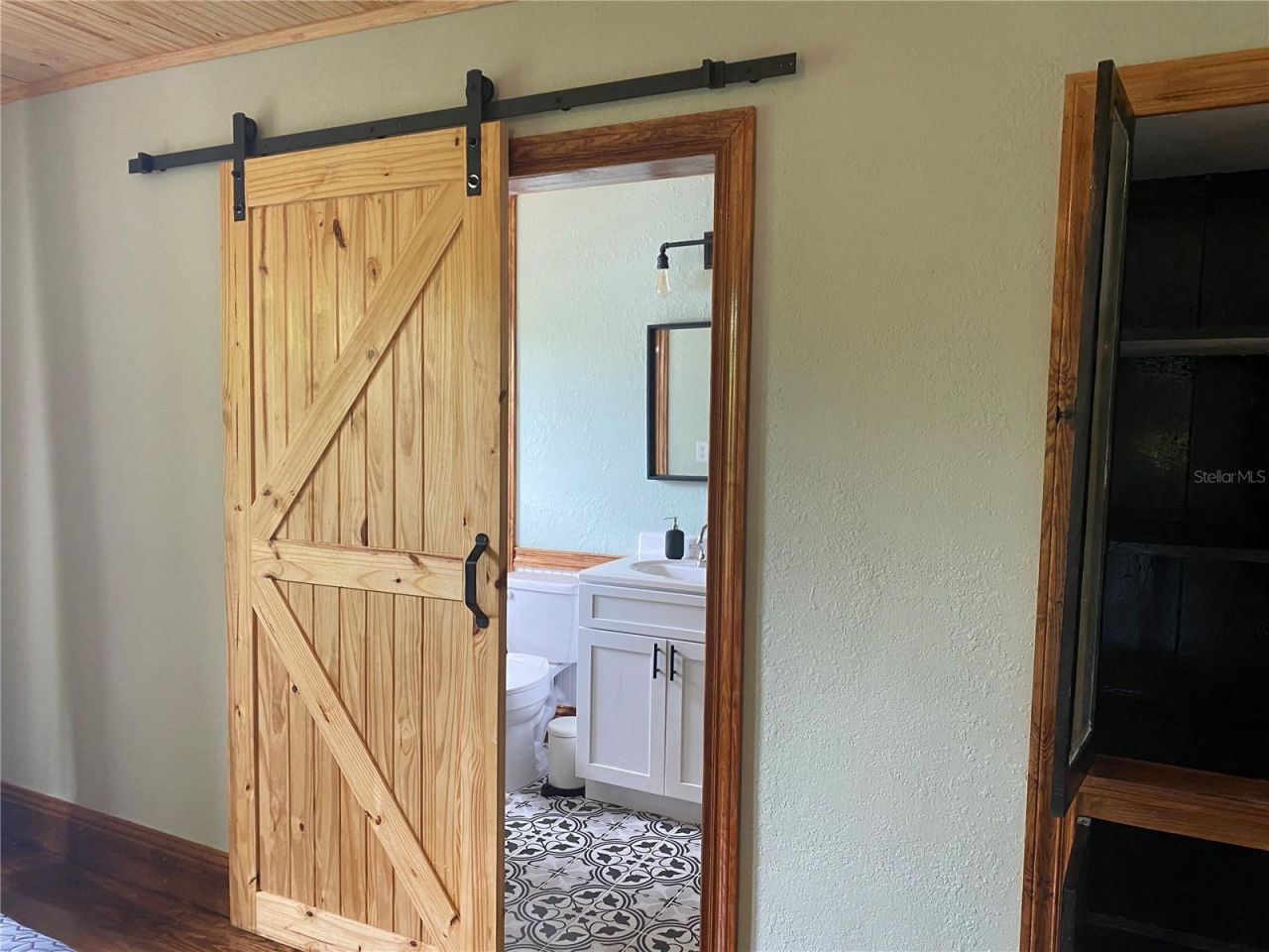 2703 N 9th Street , Tampa, FL 33605 Photo