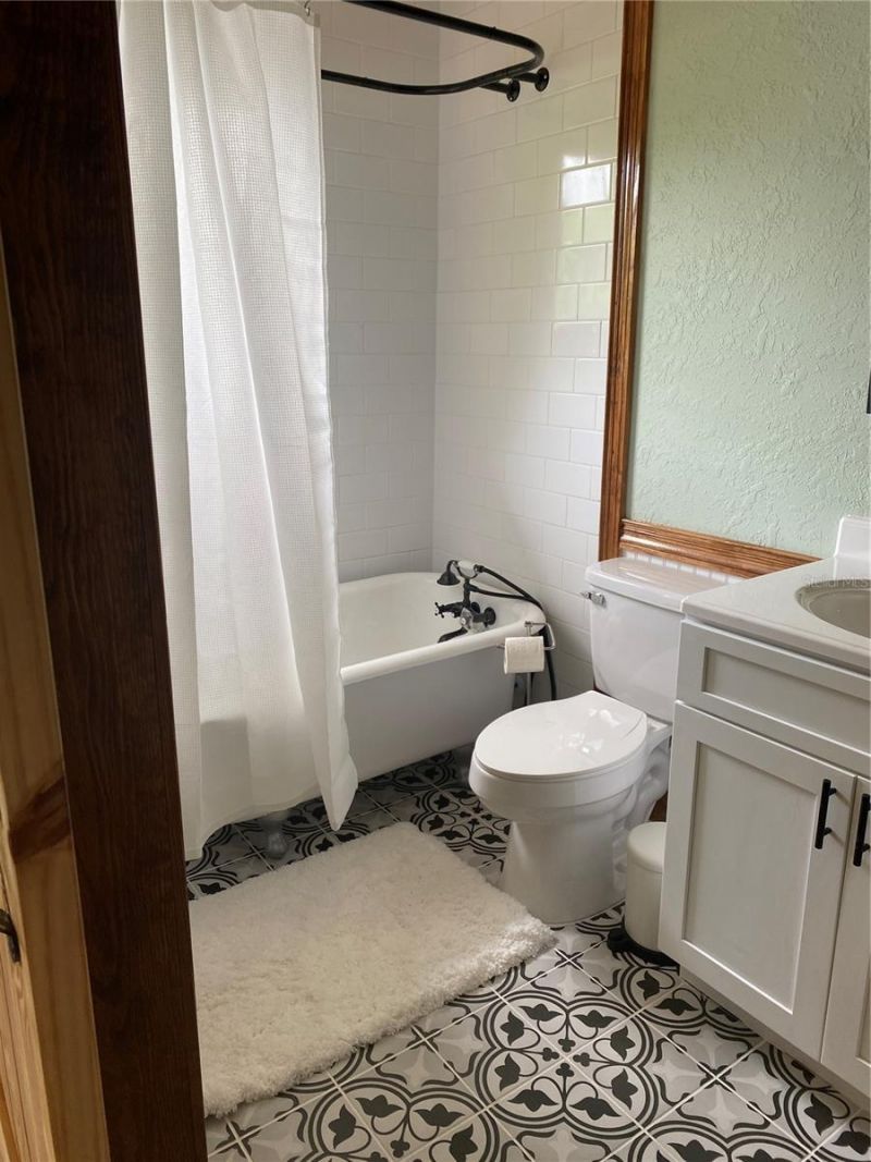 2703 N 9th Street , Tampa, FL 33605 Photo