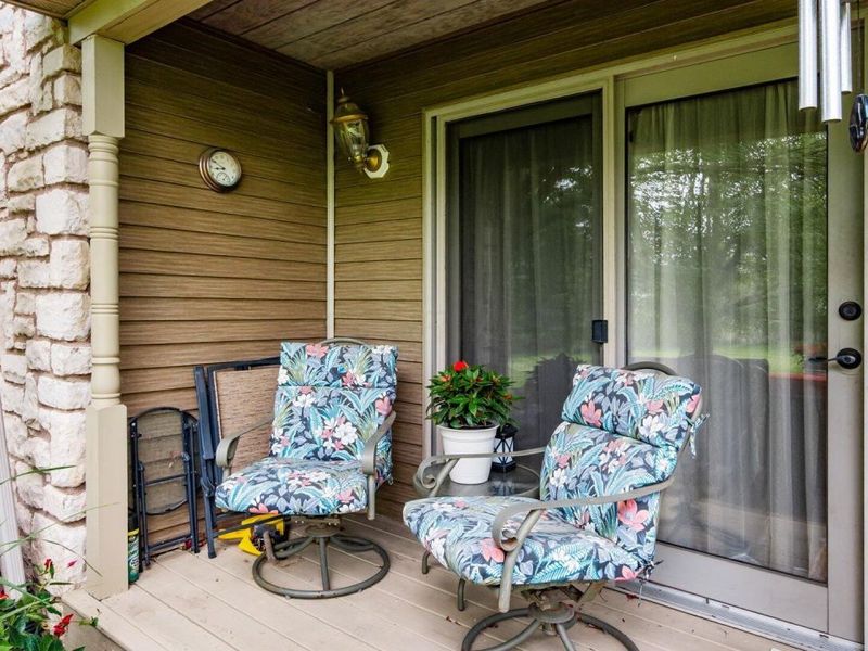 6730 Dillon Hills Drive, Nashport, OH 43830 Photo 10