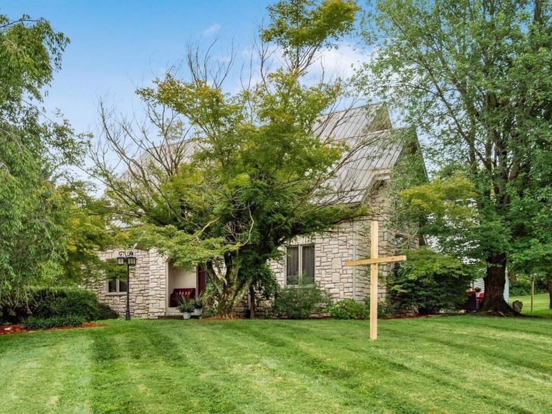 6730 Dillon Hills Drive, Nashport, OH 43830 Photo 4