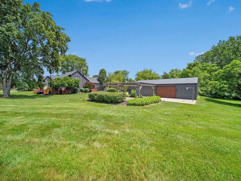 2946 Lewis Center Road, Lewis Center, OH 43035 Photo 98