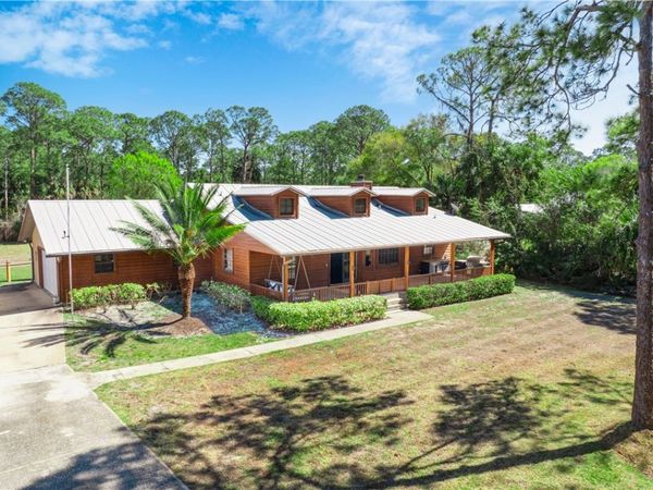 8446 92nd Avenue, Vero Beach, FL 32967