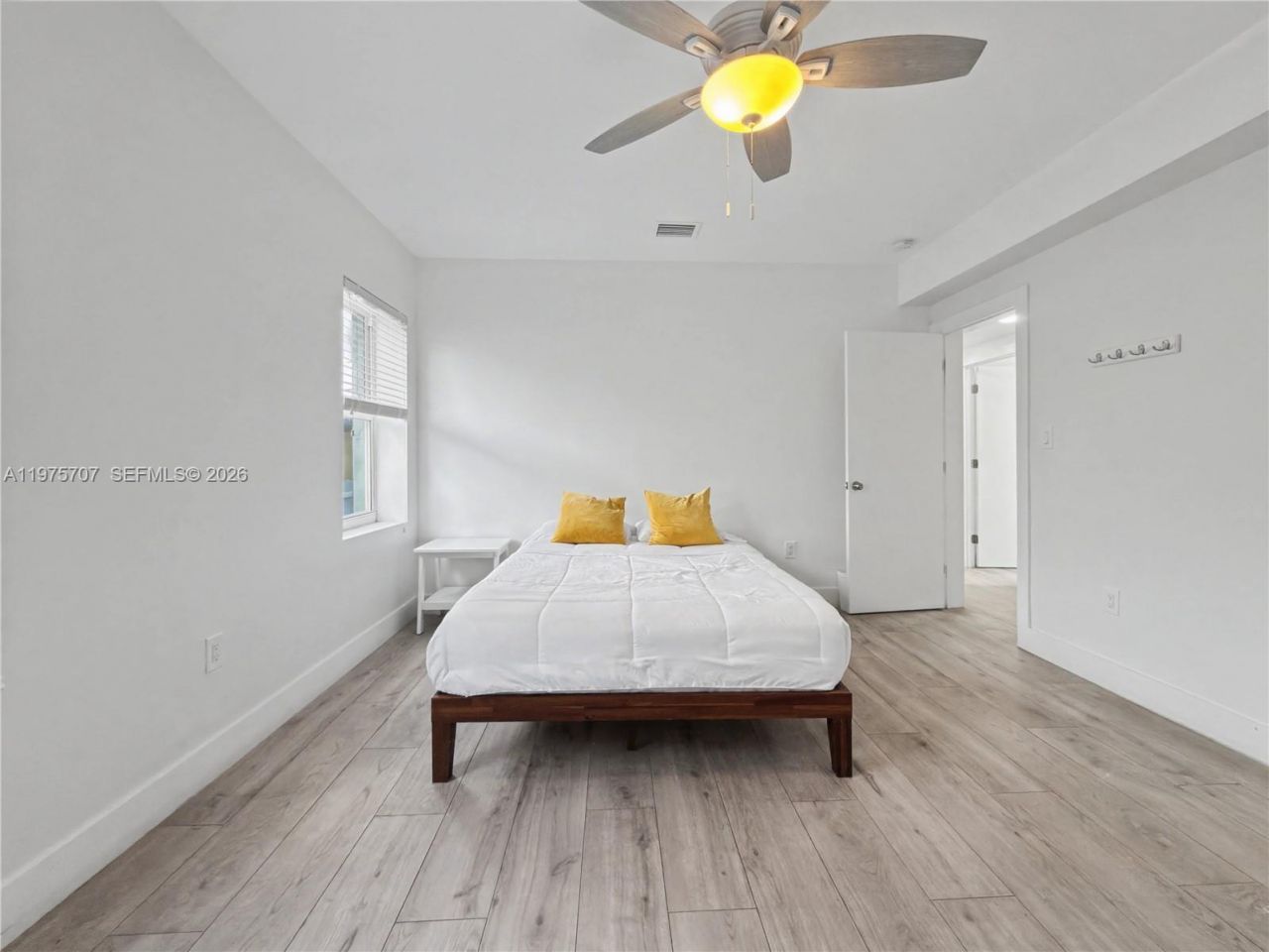 836 NW 33rd Ave, Miami, FL 33125 Photo