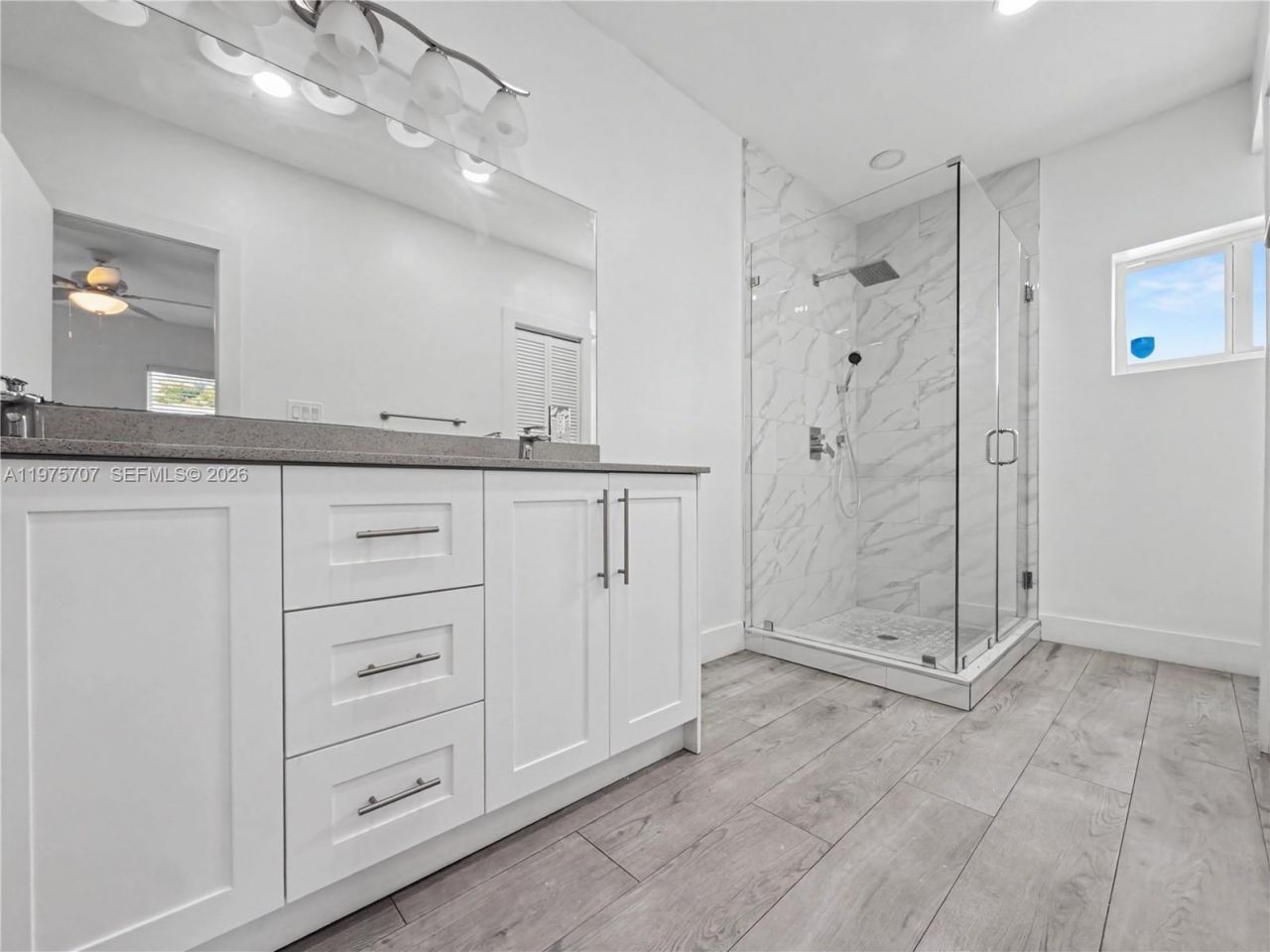 836 NW 33rd Ave, Miami, FL 33125 Photo