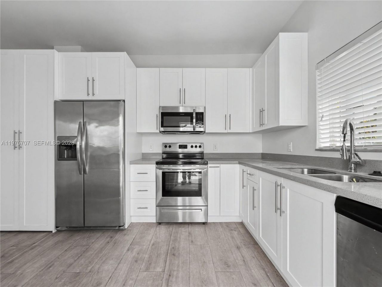 836 NW 33rd Ave, Miami, FL 33125 Photo