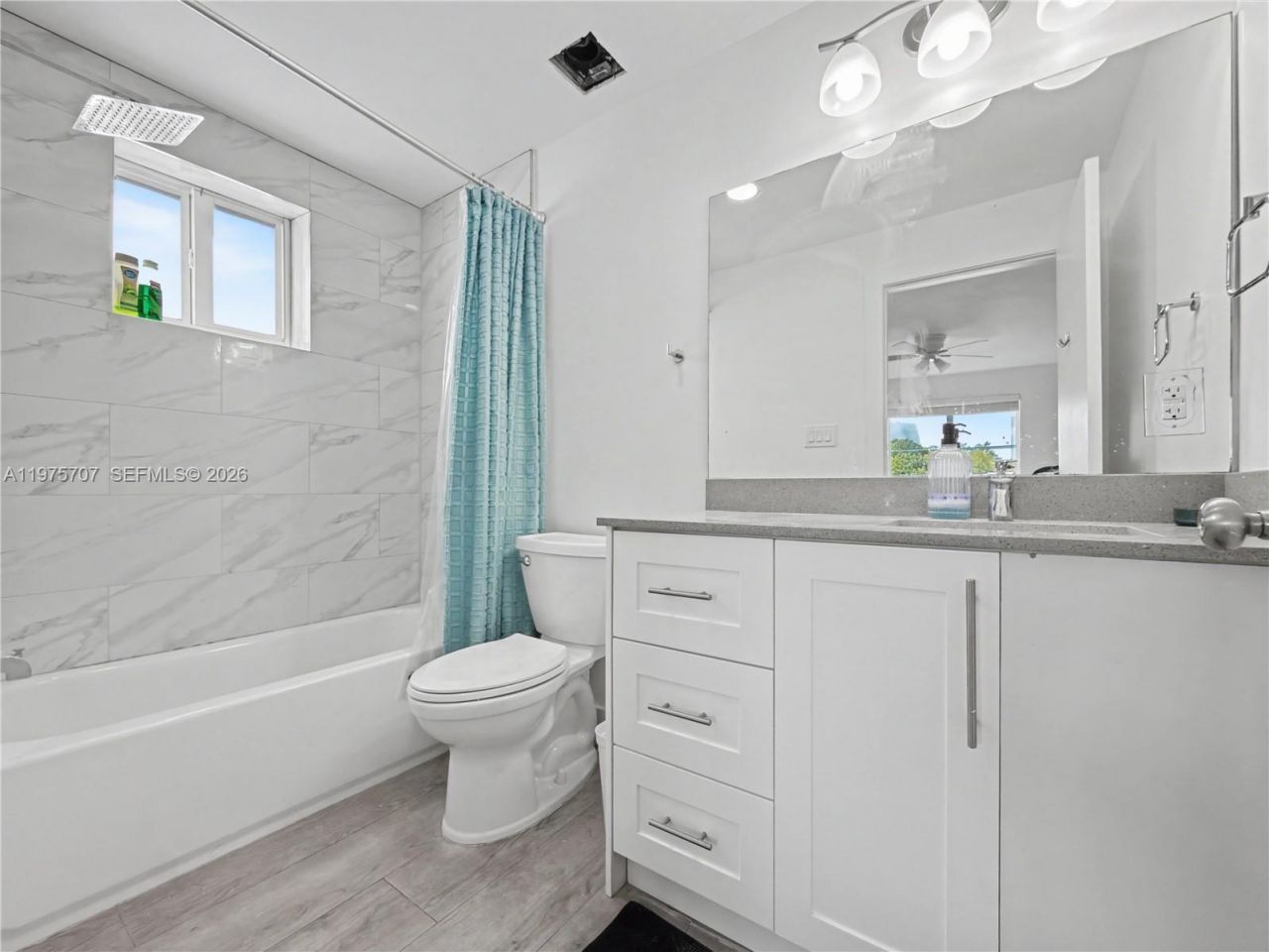 836 NW 33rd Ave, Miami, FL 33125 Photo