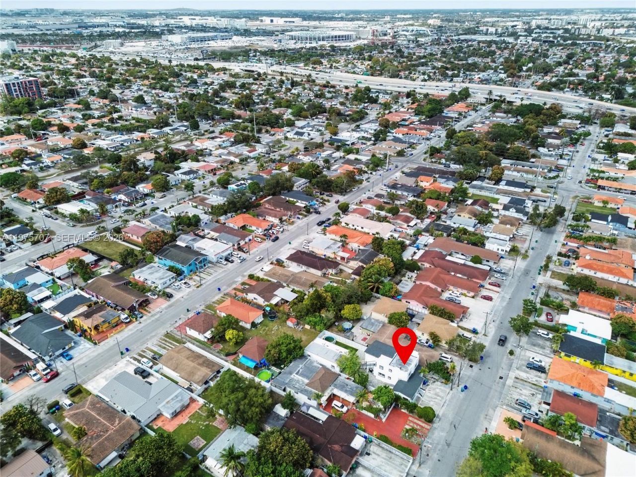 836 NW 33rd Ave, Miami, FL 33125 Photo