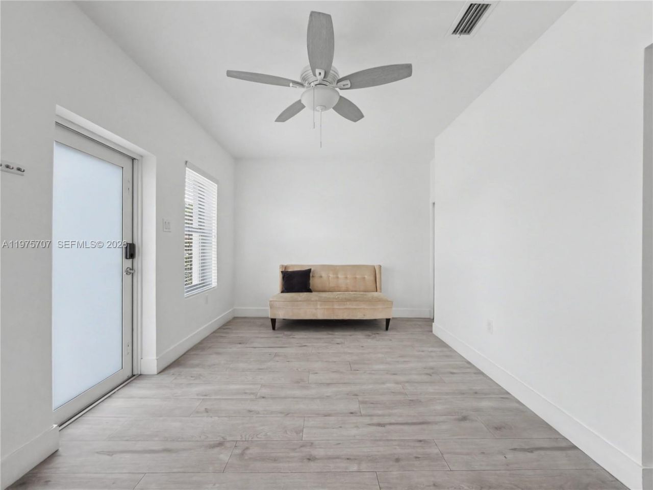 836 NW 33rd Ave, Miami, FL 33125 Photo