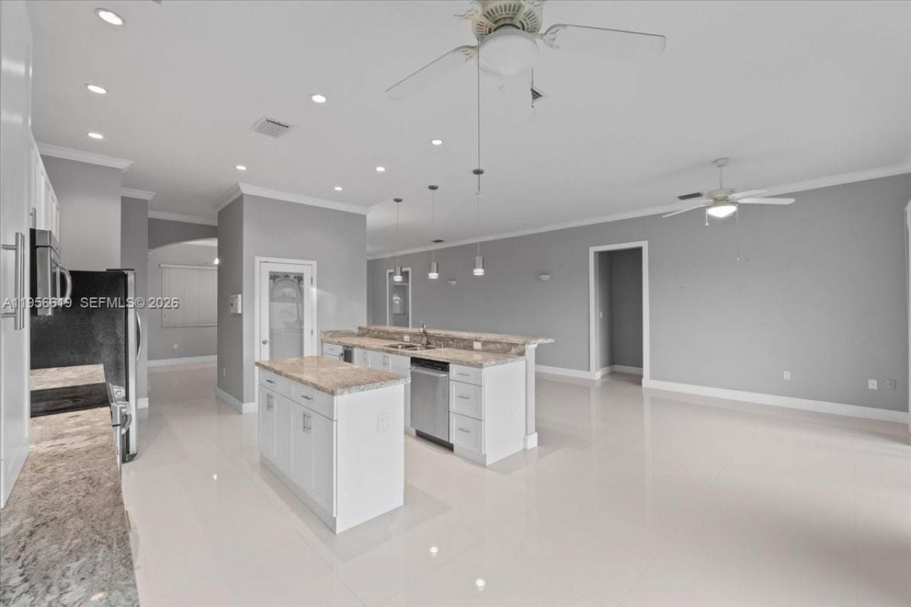 16640 NW 86th Ct , Miami Lakes, FL 33016 Photo