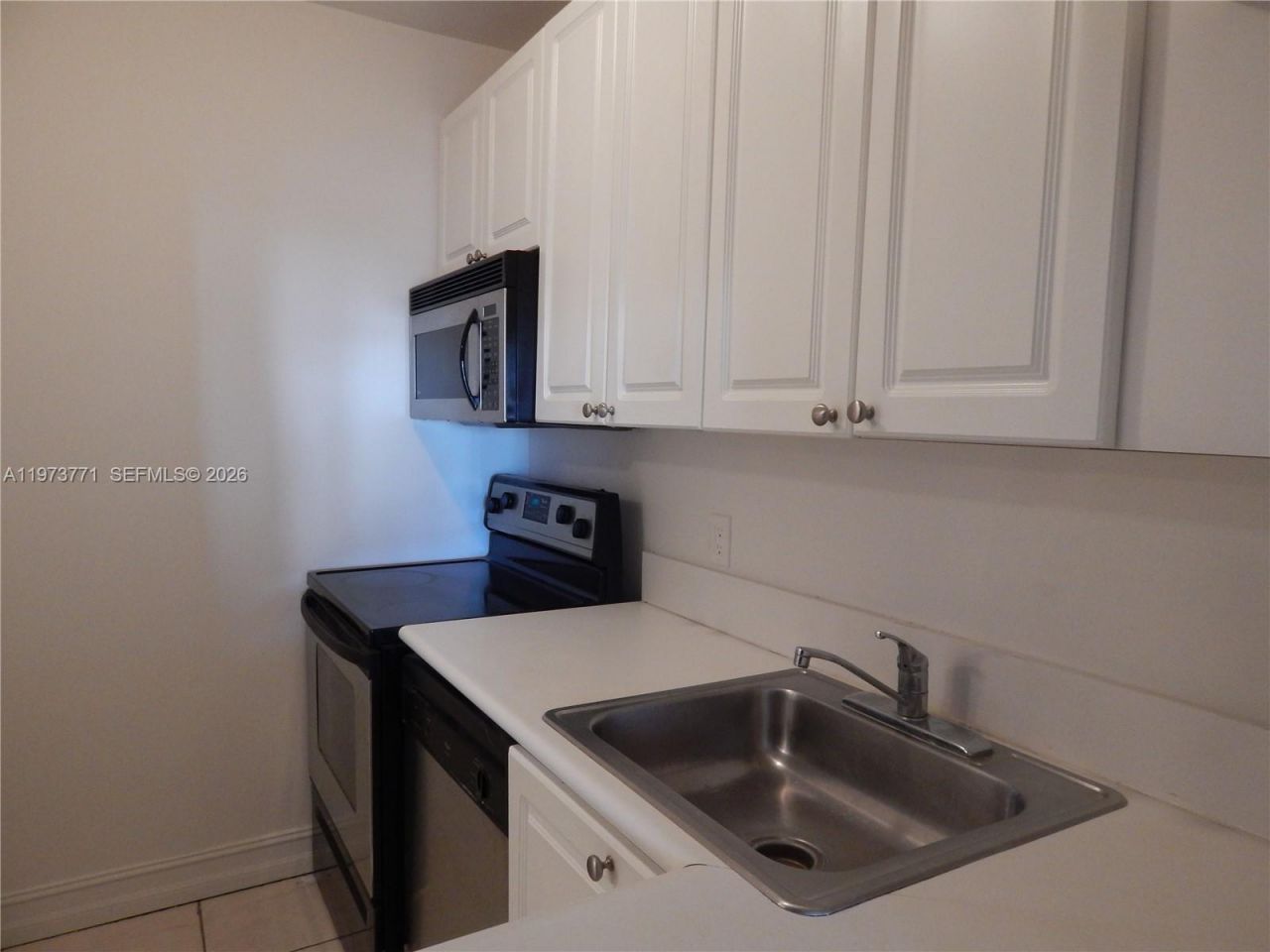 1455 N Treasure Dr, Unit 6D, North Bay Village, FL 33141 Photo