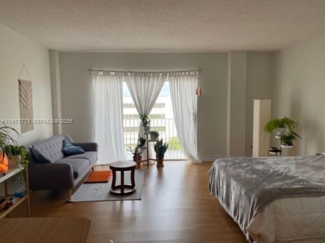 1455 N Treasure Dr, Unit 6D, North Bay Village, FL 33141 Photo