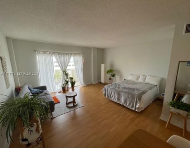 1455 N Treasure Dr, Unit 6D, North Bay Village, FL 33141 Photo