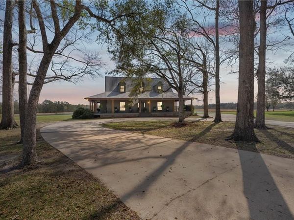 1801 Dead Lake Marina Road, Creola, AL 36525