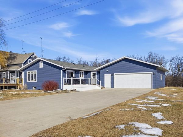 1656 160th Avenue S, Comstock, MN 56525