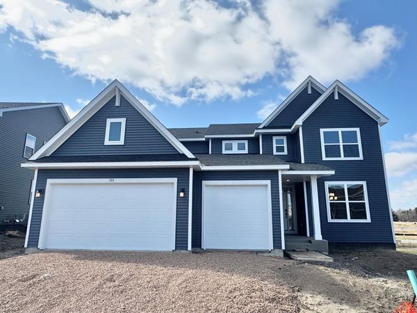 553 Waterford Place, Waconia, MN 55387