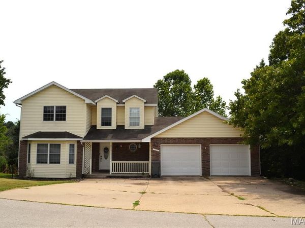 140 Sawmill Rd., St Robert, MO 65584