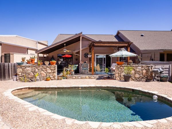 2329 Rock Creek, Kerrville, TX 78028