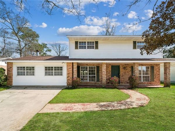 110 FOUNTAIN Drive , Slidell, LA 70458