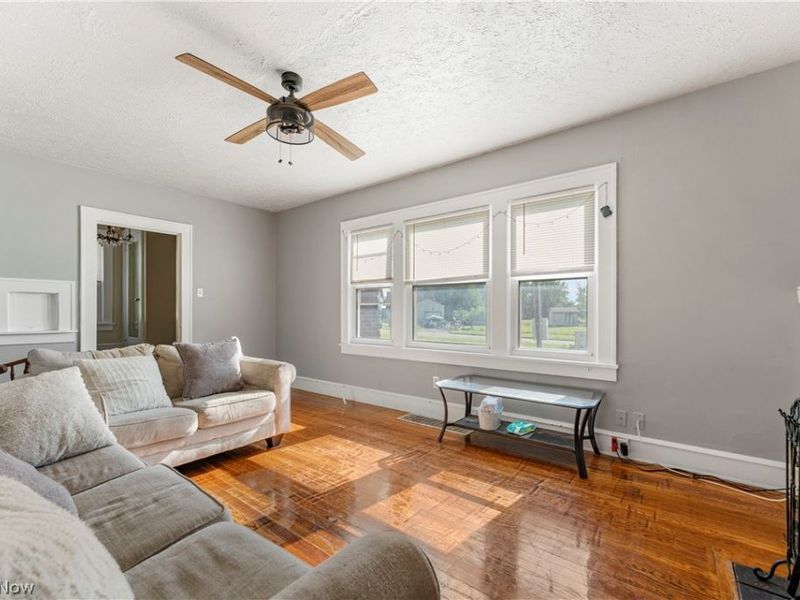 2409 Gilbert Avenue NE, Canton, OH 44705 Photo 11