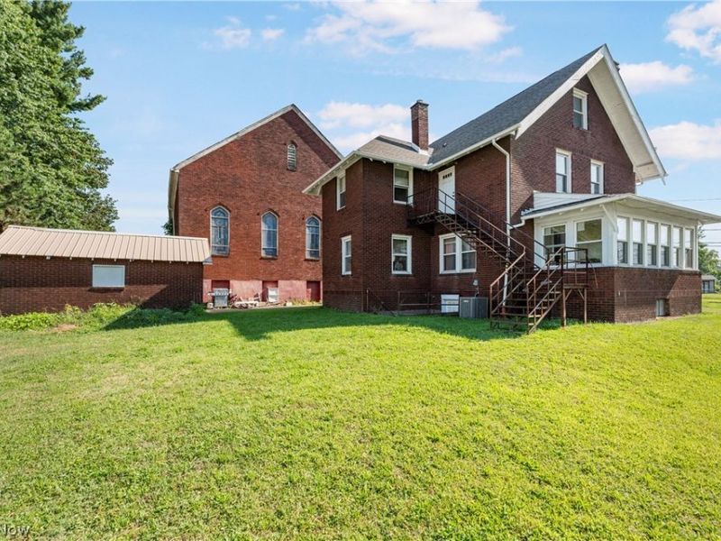 2409 Gilbert Avenue NE, Canton, OH 44705 Photo 6