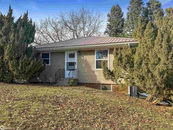 714 6th Street, Traer, IA 50675