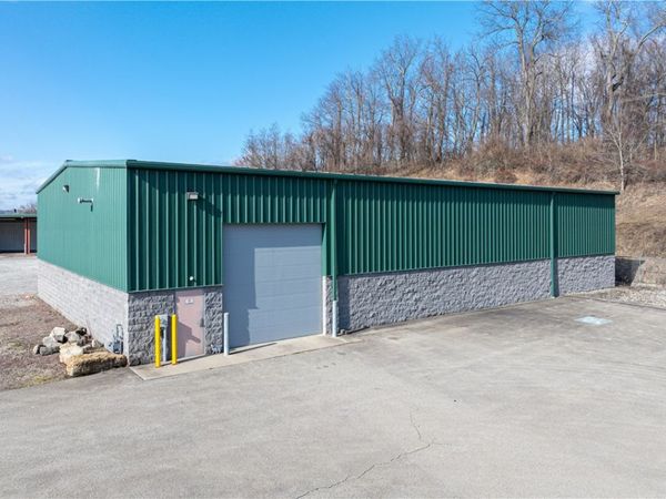 167 Linnwood Road, Eighty Four, PA 15330