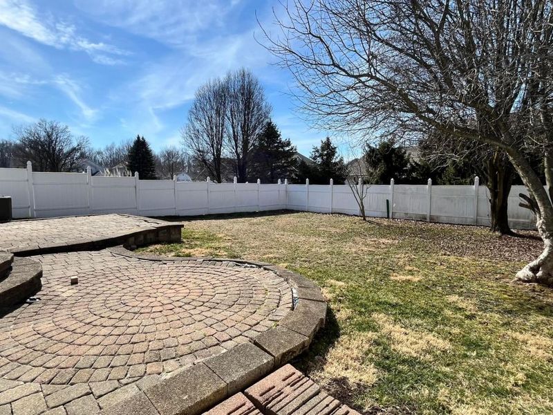 5213 Echelon Drive , Canal Winchester, OH 43110 Photo 17