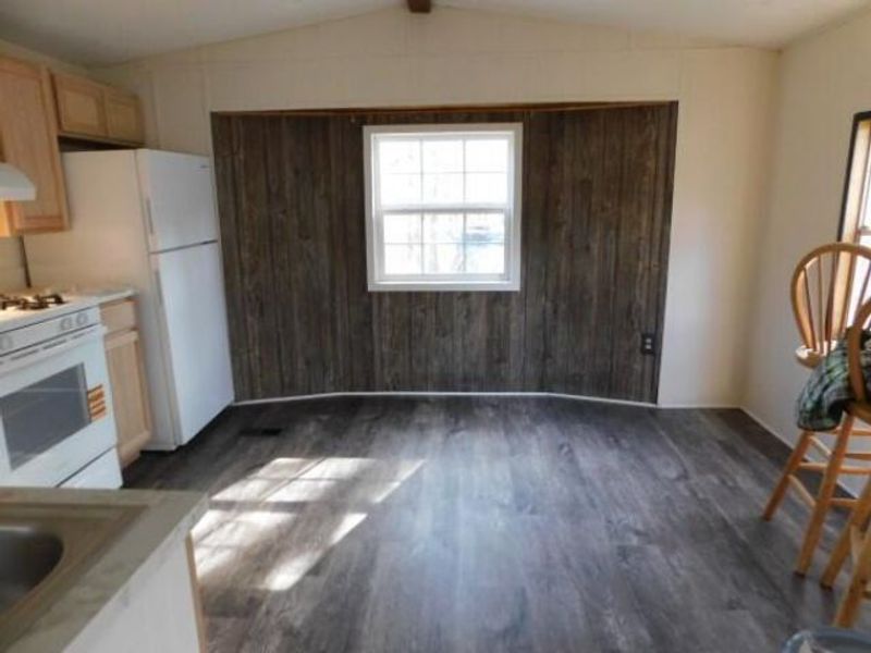 14560 Pleasant Valley Road, Logan, OH 43138 Photo 11