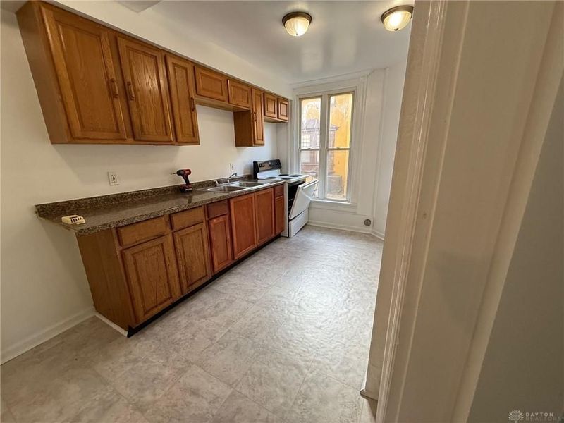 132 Central Avenue, Dayton, OH 45406 Photo 12