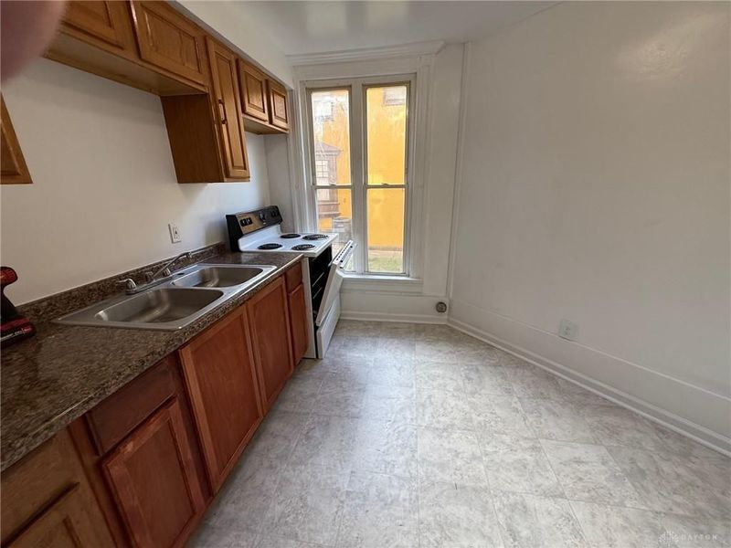 132 Central Avenue, Dayton, OH 45406 Photo 14