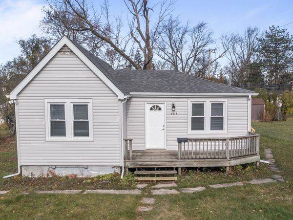 3614 Linneman Street , Glenview, IL 60025