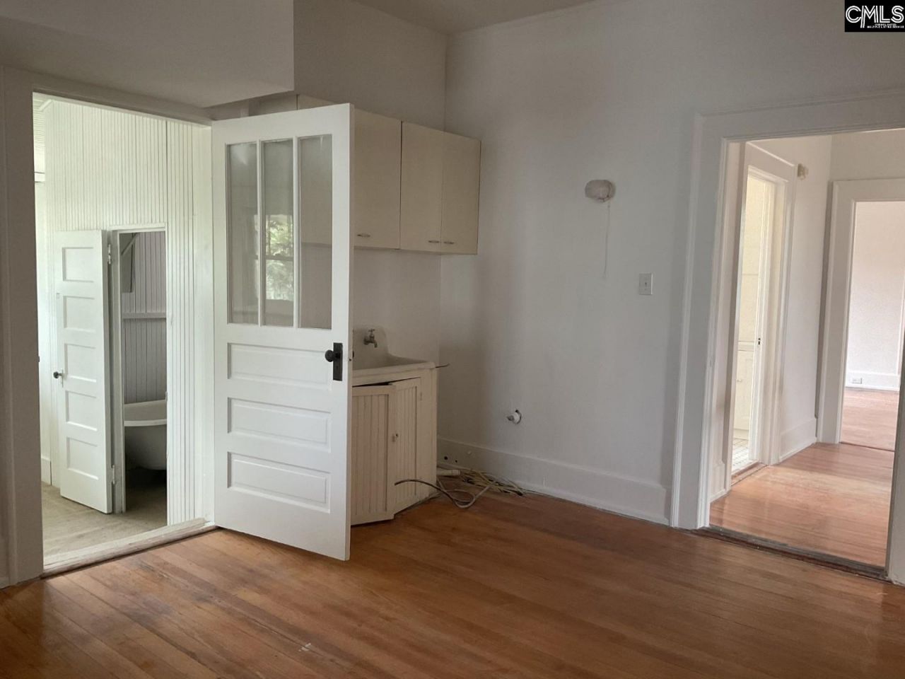 902 Maple Street  Photo 32