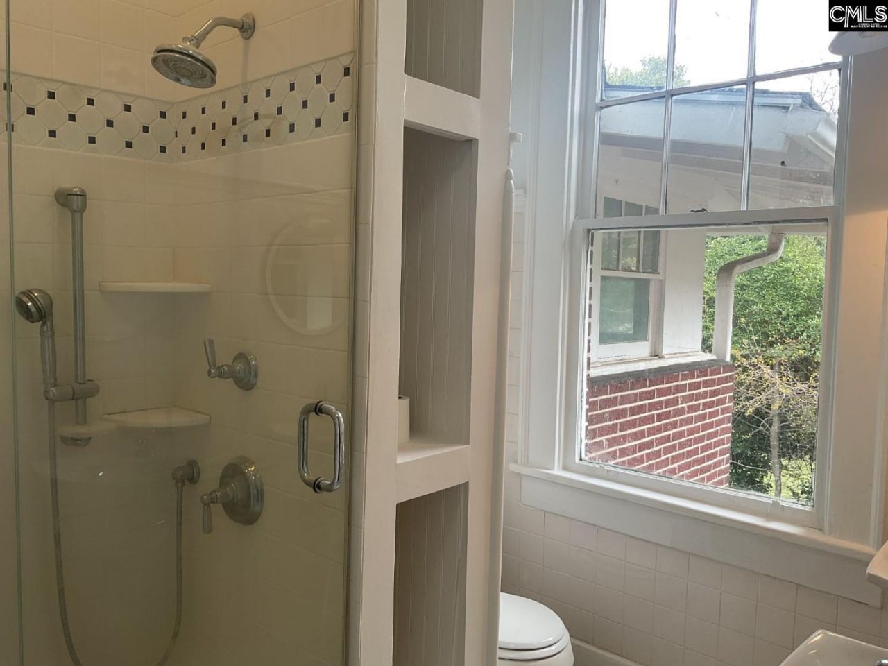 902 Maple Street  Photo 36