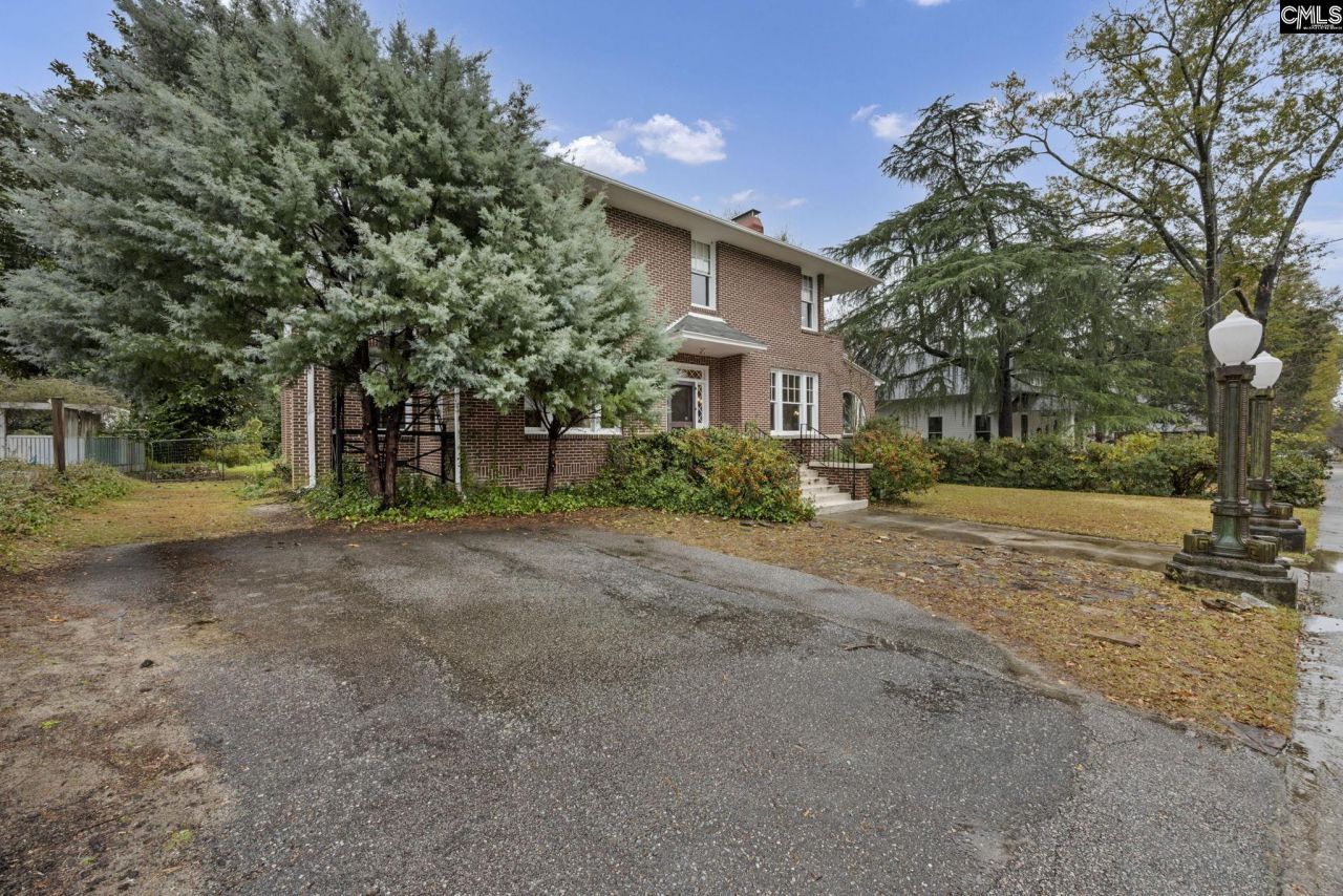 902 Maple Street  Photo 52