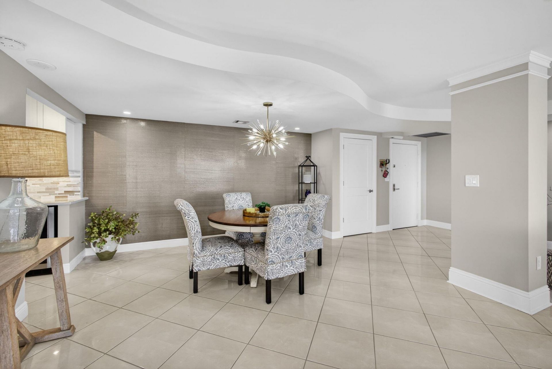 4200 N Ocean Drive, Unit 1-1804, Singer Island, FL 33404 Photo