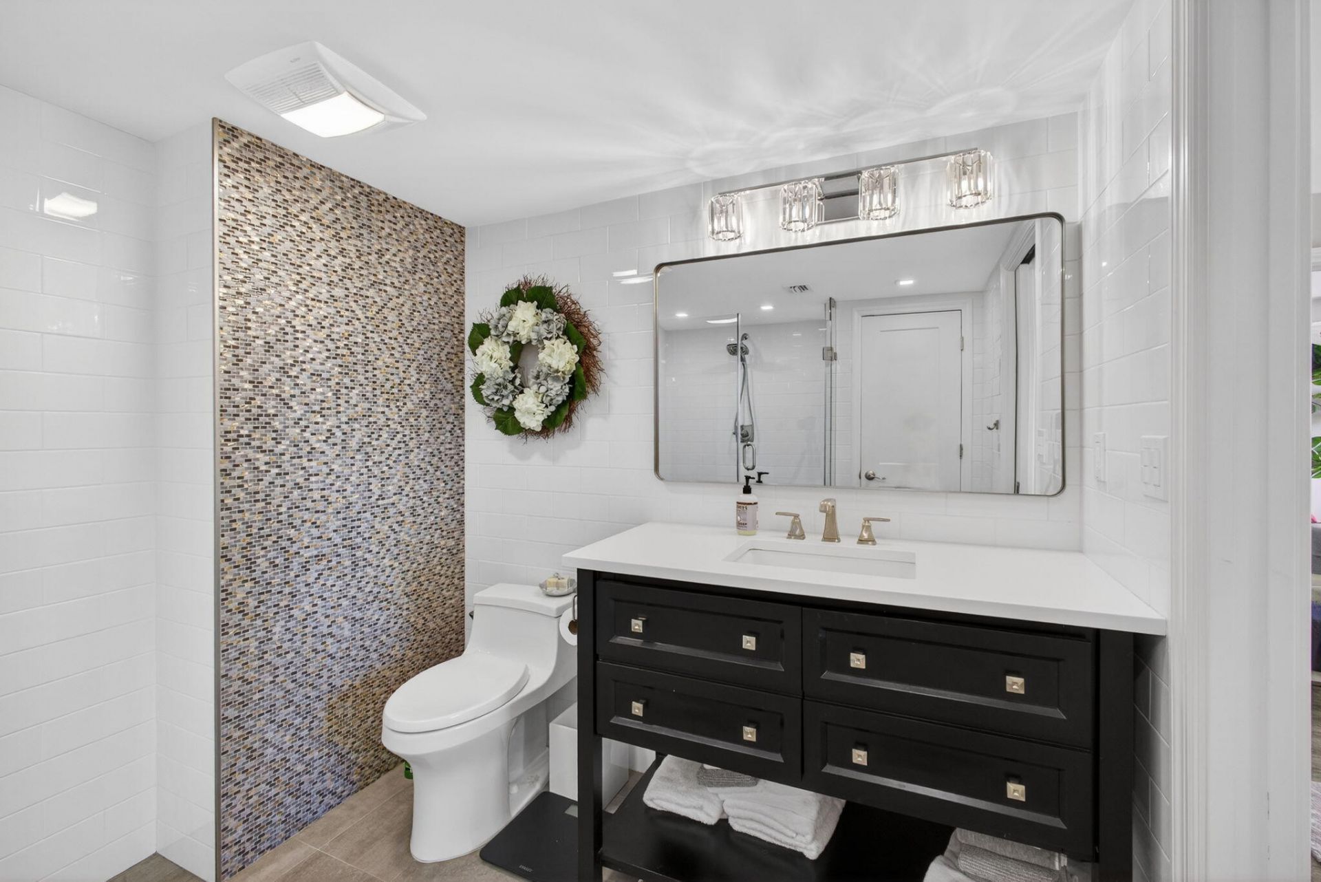 4200 N Ocean Drive, Unit 1-1804, Singer Island, FL 33404 Photo