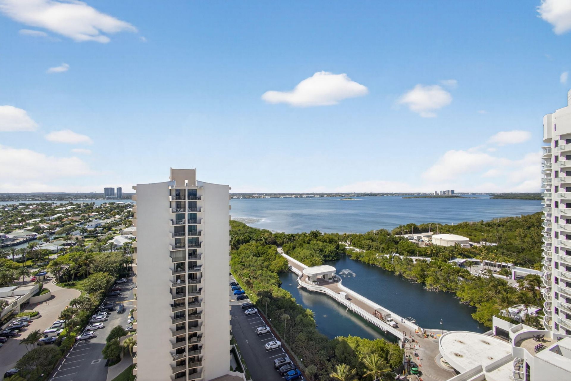 4200 N Ocean Drive, Unit 1-1804, Singer Island, FL 33404 Photo
