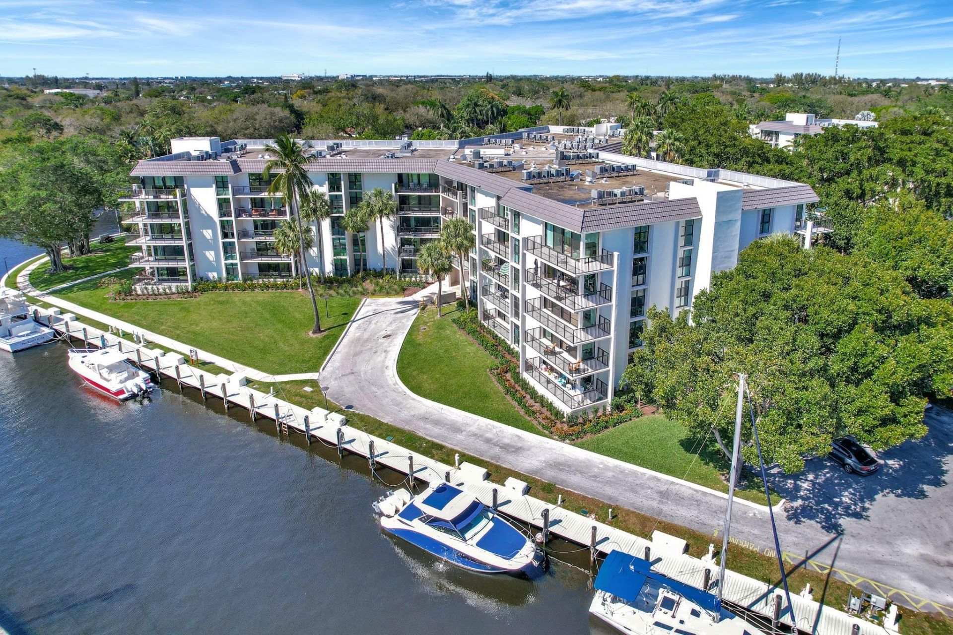 1350 River Reach Drive, Unit 401, Fort Lauderdale, FL 33315 Photo
