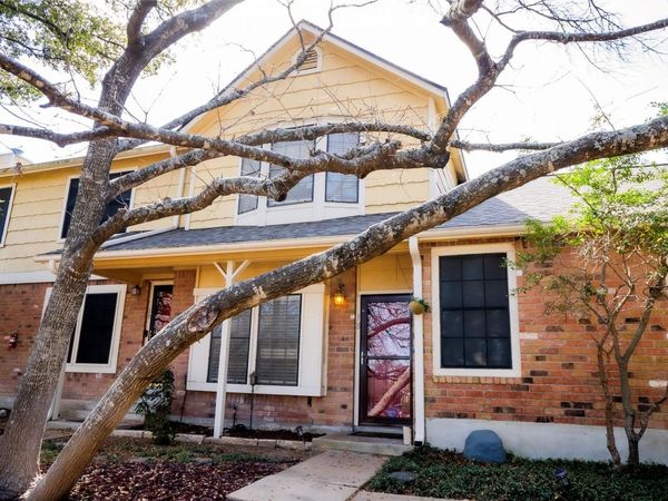 11901 Swearingen DR, Unit 18-D, Austin, TX 78758