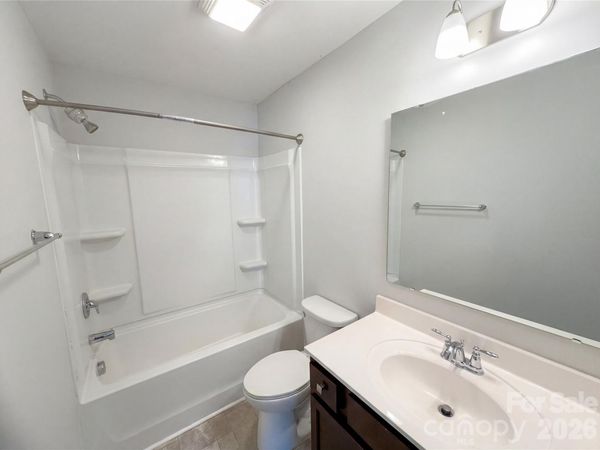 8004 Camden Crossing , Lowell, NC 28098