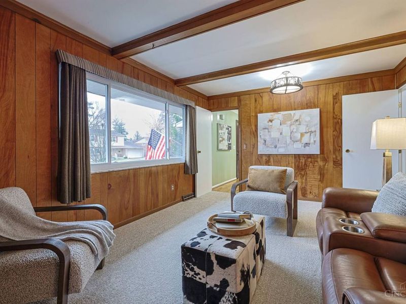 1013 Ligorio Avenue, Greenhills, OH 45218 Photo 11