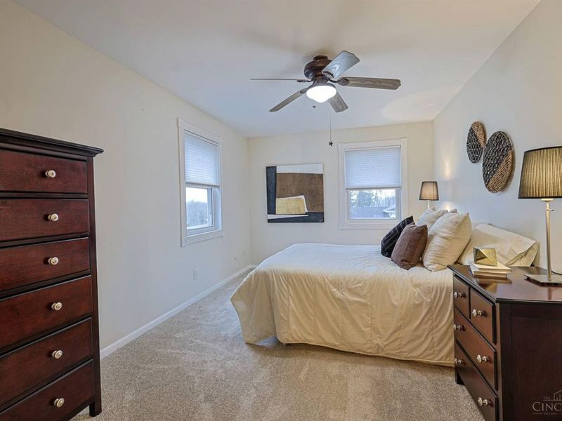 1013 Ligorio Avenue, Greenhills, OH 45218 Photo 23