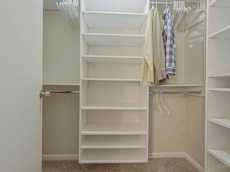 1013 Ligorio Avenue, Greenhills, OH 45218 Photo 25